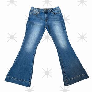 Grace in LA High Rise Women's Flare Easy Fit Jeans Size 34